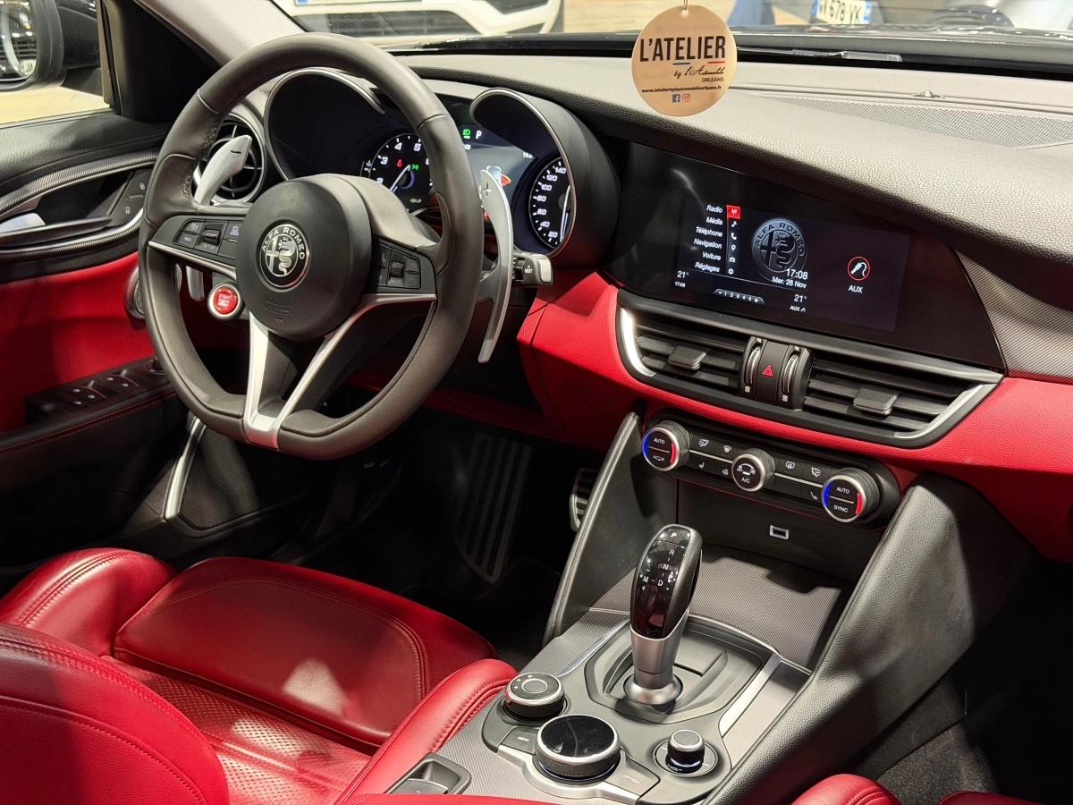 Alfa Romeo Giulia 2.0 TB 280 VELOCE Q4 BVA