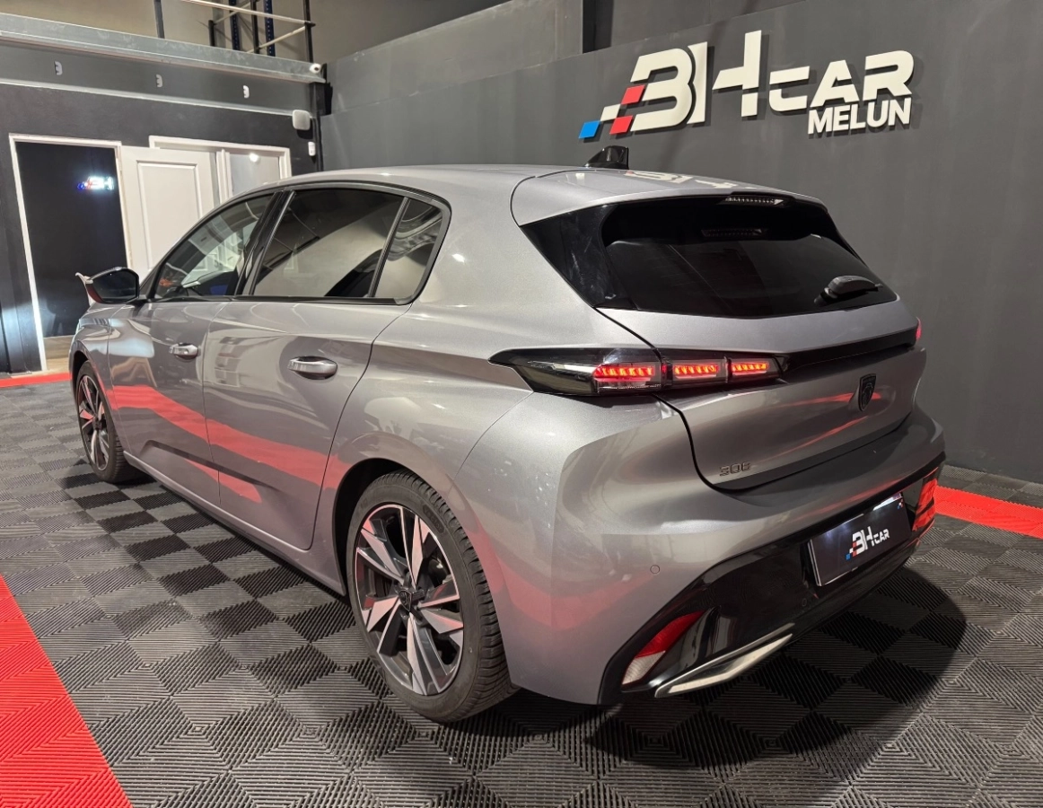 Peugeot 308 - photo 2