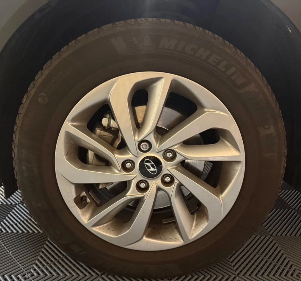 Hyundai Tucson - photo 23