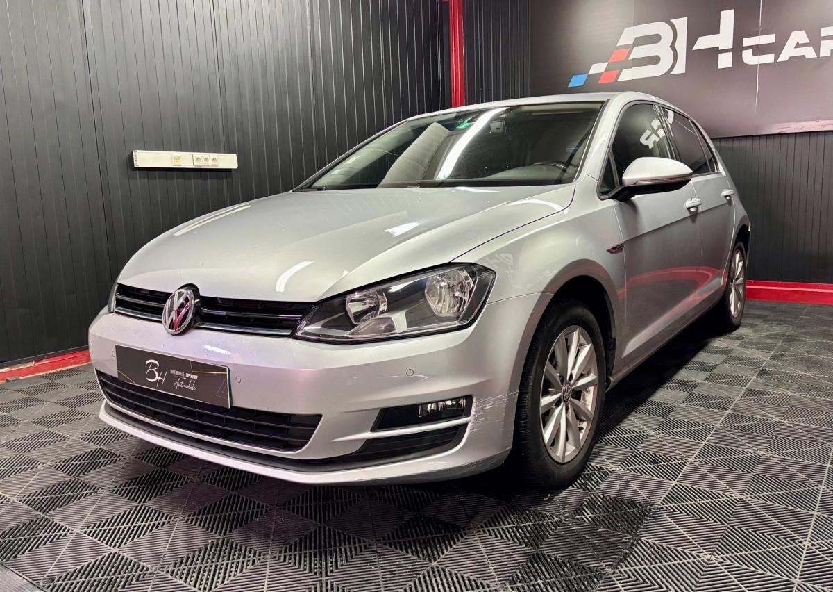 Image: Volkswagen Golf LOUNGE TSI 105CH GPS CAMERA