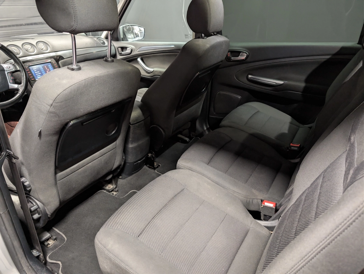 Ford S-max - photo 23