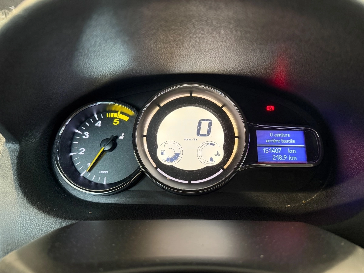 Renault Megane - photo 18