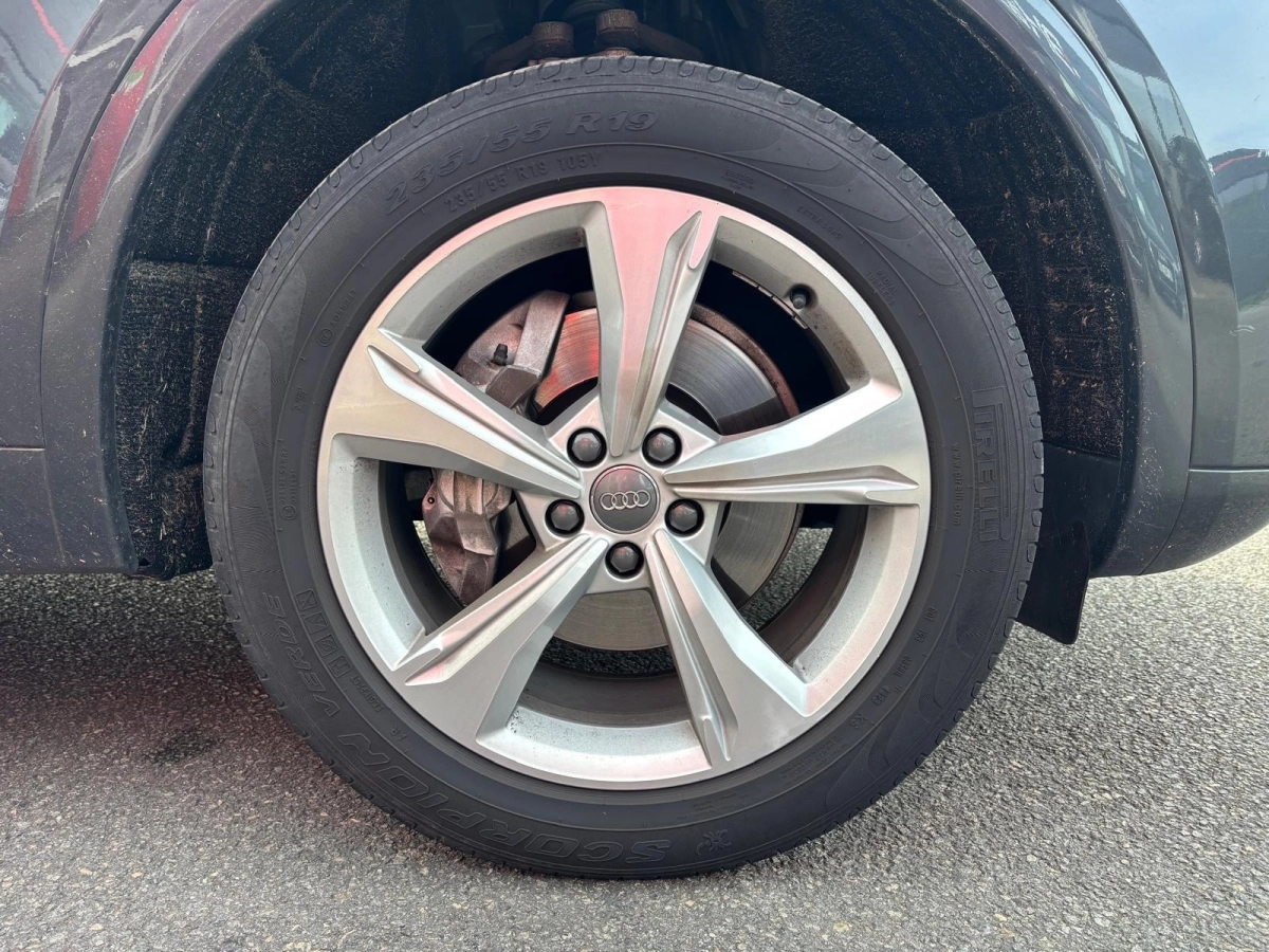 Audi Q5 - photo 20