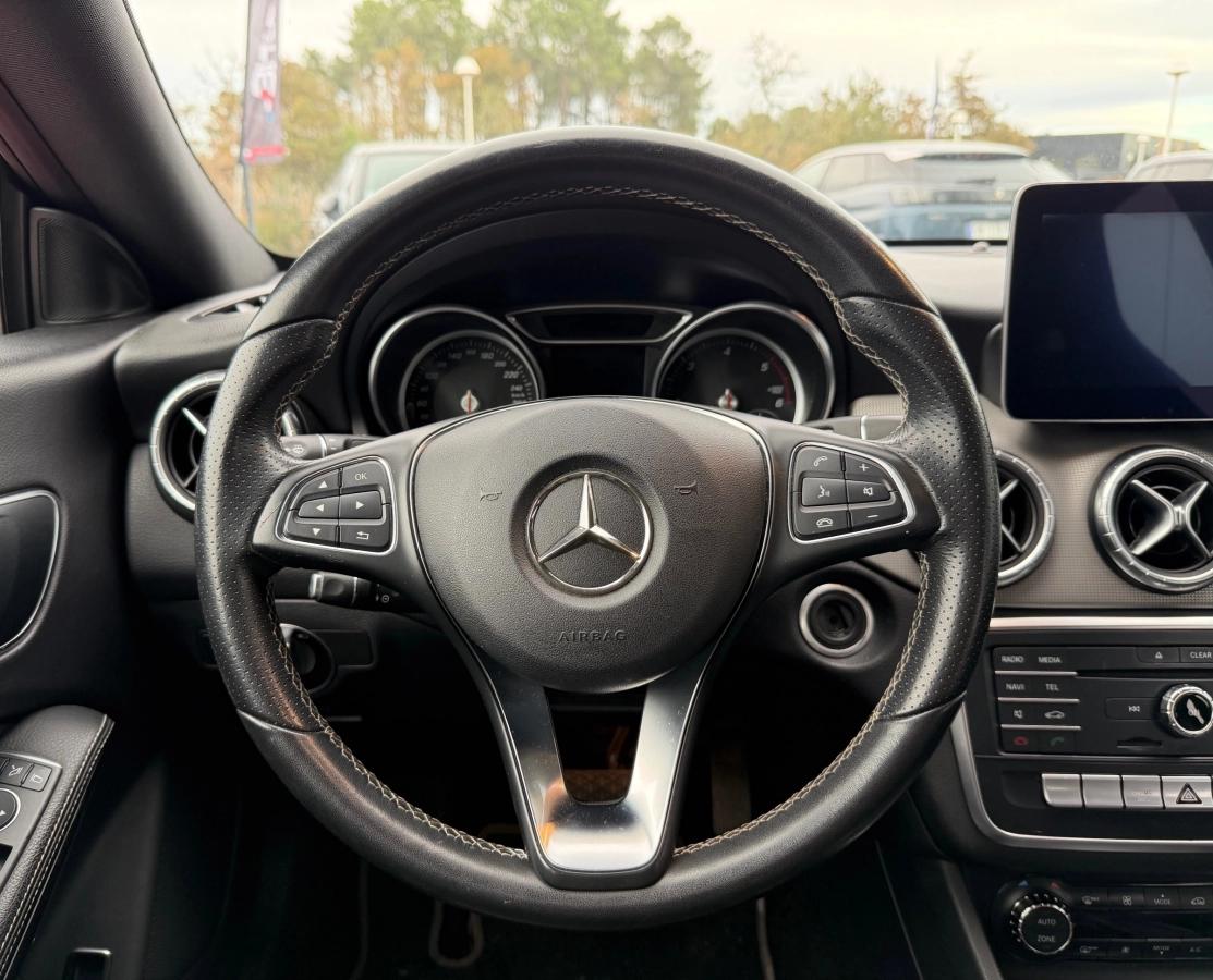 Aperçu indisponible de Mercedes-Benz CLASSE CLA