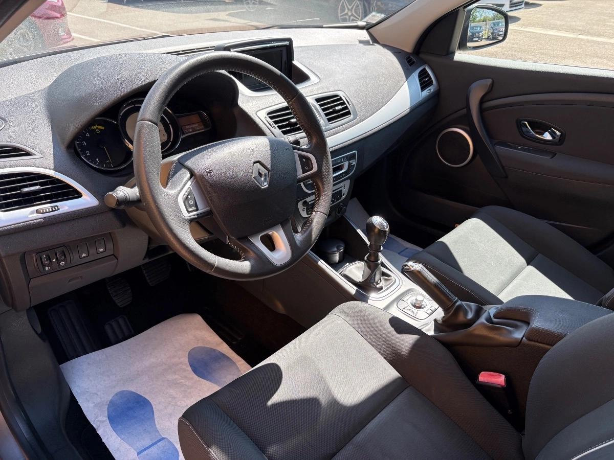 Renault Megane III ESTATE 1.5 DCI 110