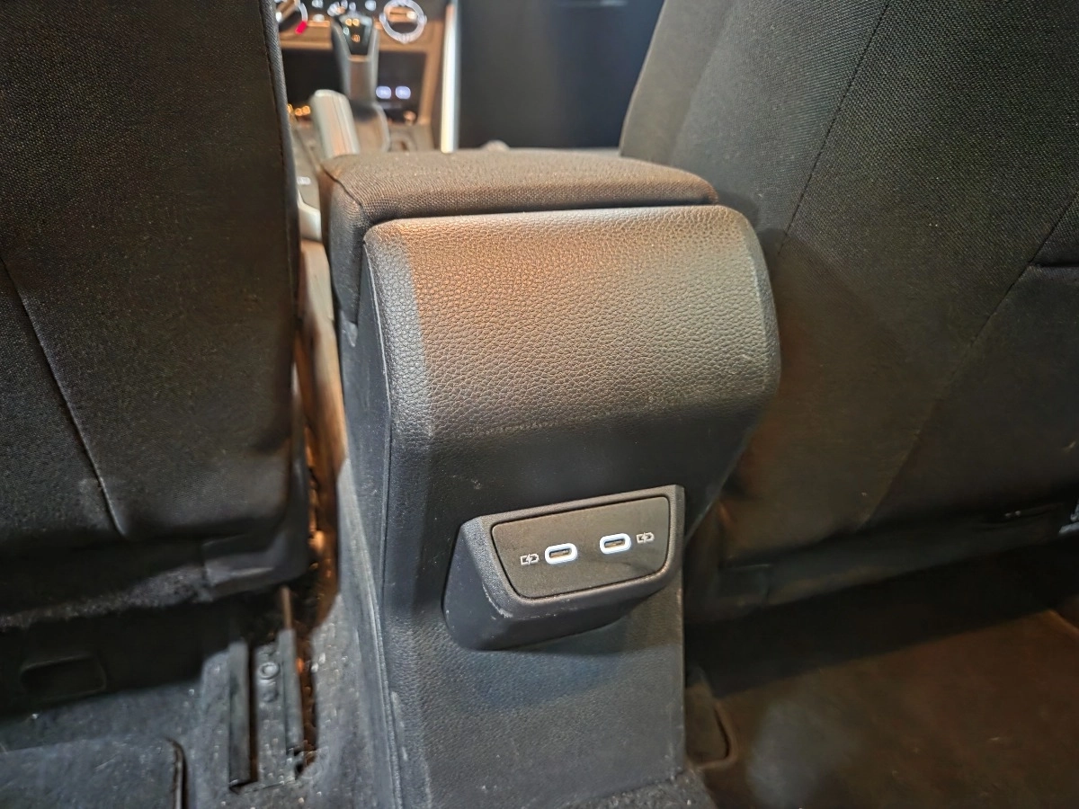 Volkswagen Polo - photo 16
