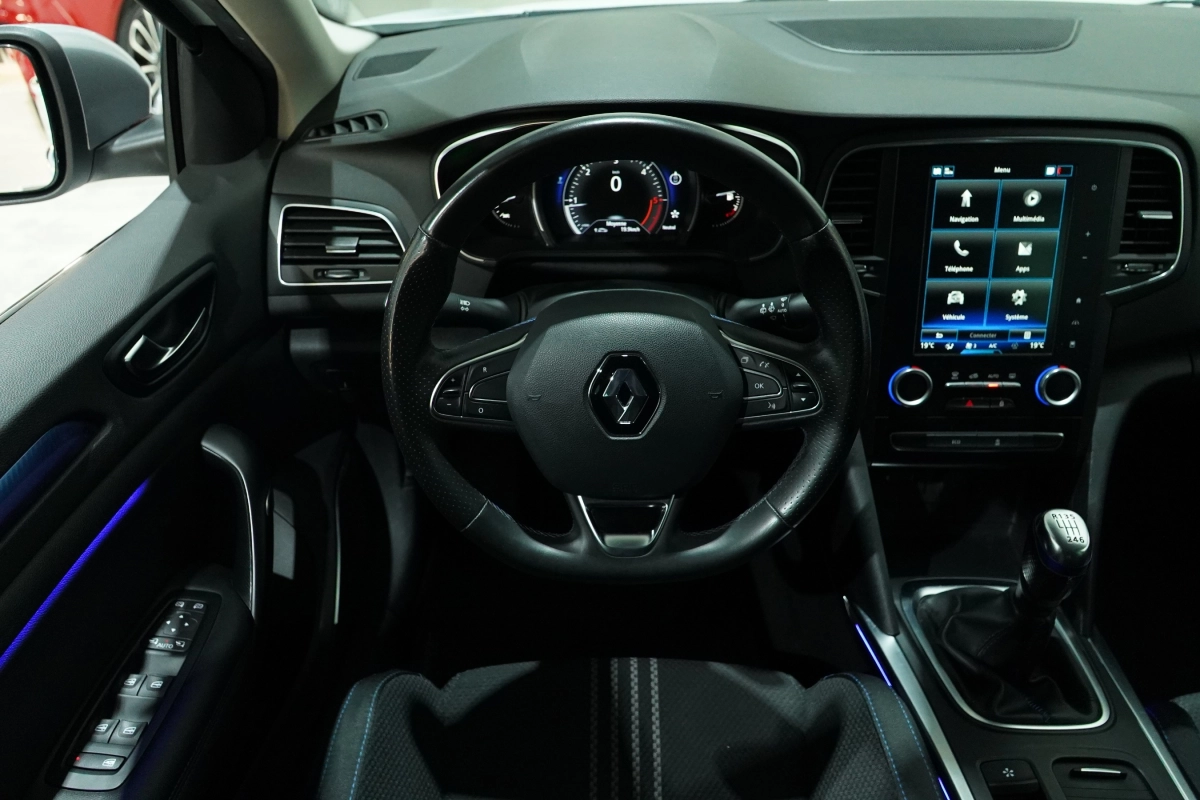 Renault Megane - photo 11
