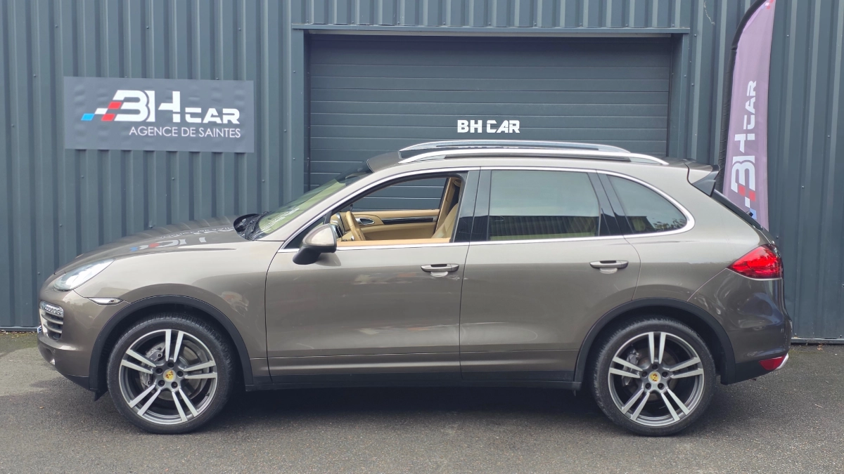Porsche Cayenne - photo 2