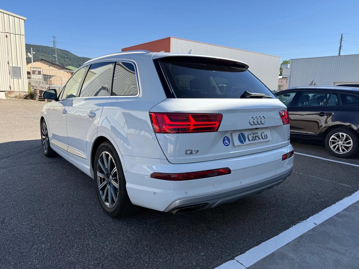 Audi Q7 3.0 TDI 270 CLEAN-DIESEL AMBITION LUXE QUATTRO TIPTRONIC BVA