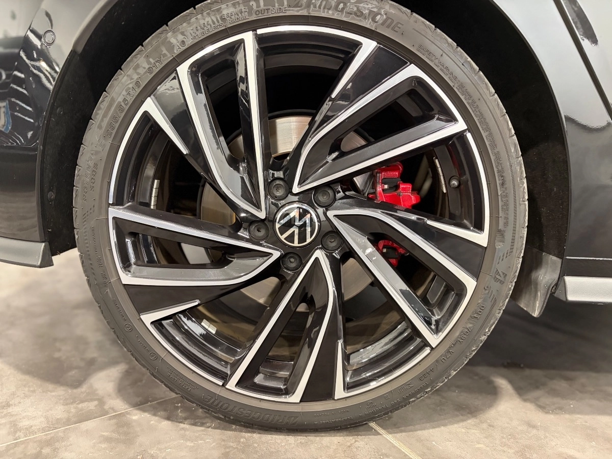Volkswagen Golf - photo 26