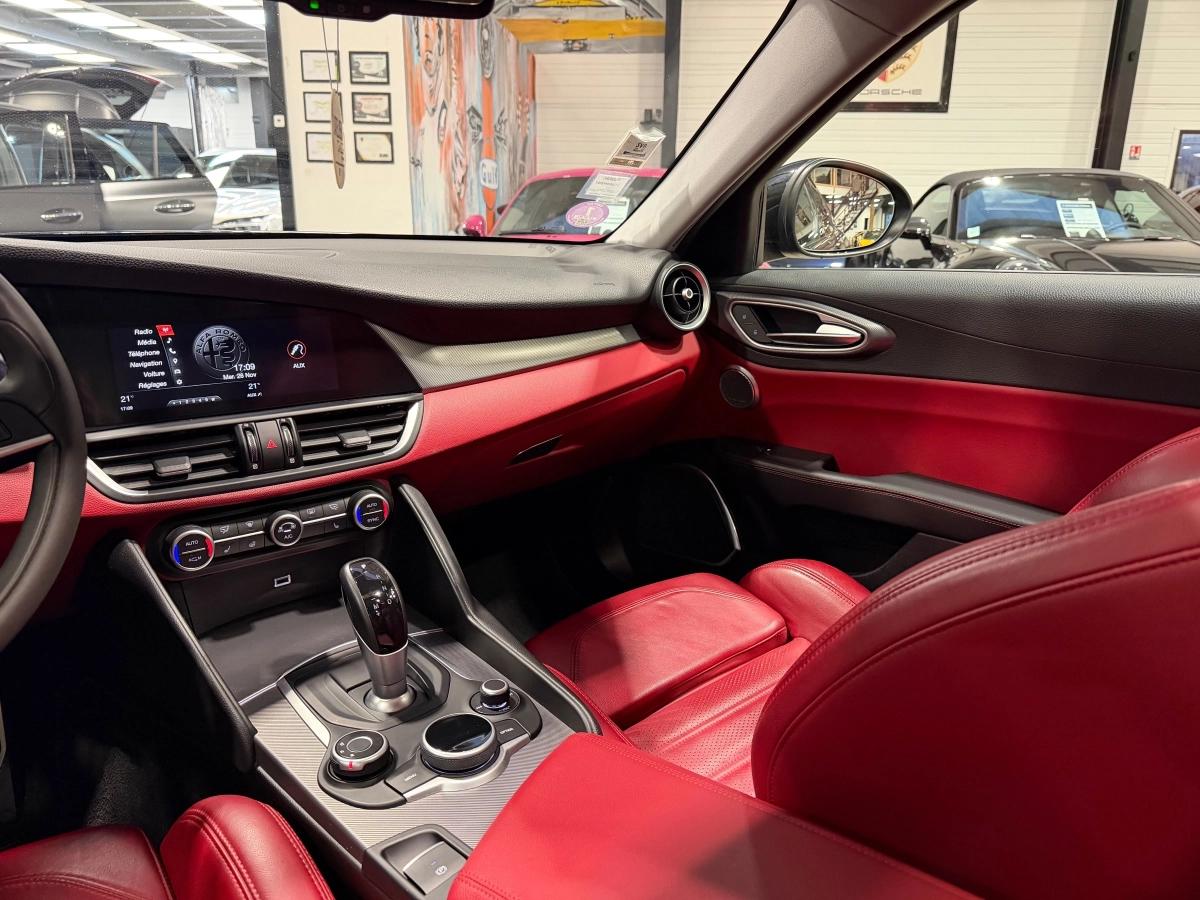 Alfa Romeo Giulia 2.0 TB 280 VELOCE Q4 BVA