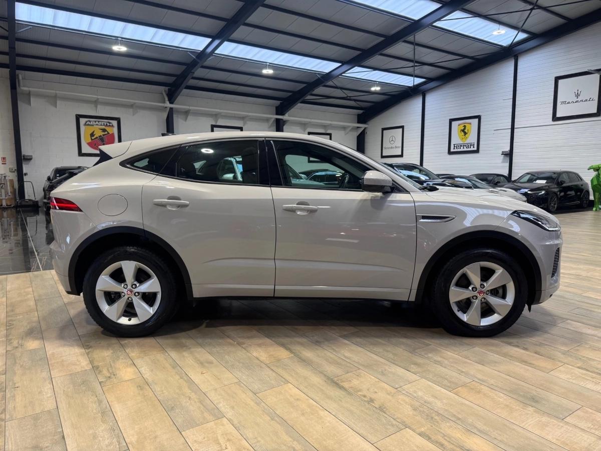 Jaguar E-pace 2.0 D150 150 R-DYNAMIC S 2WD