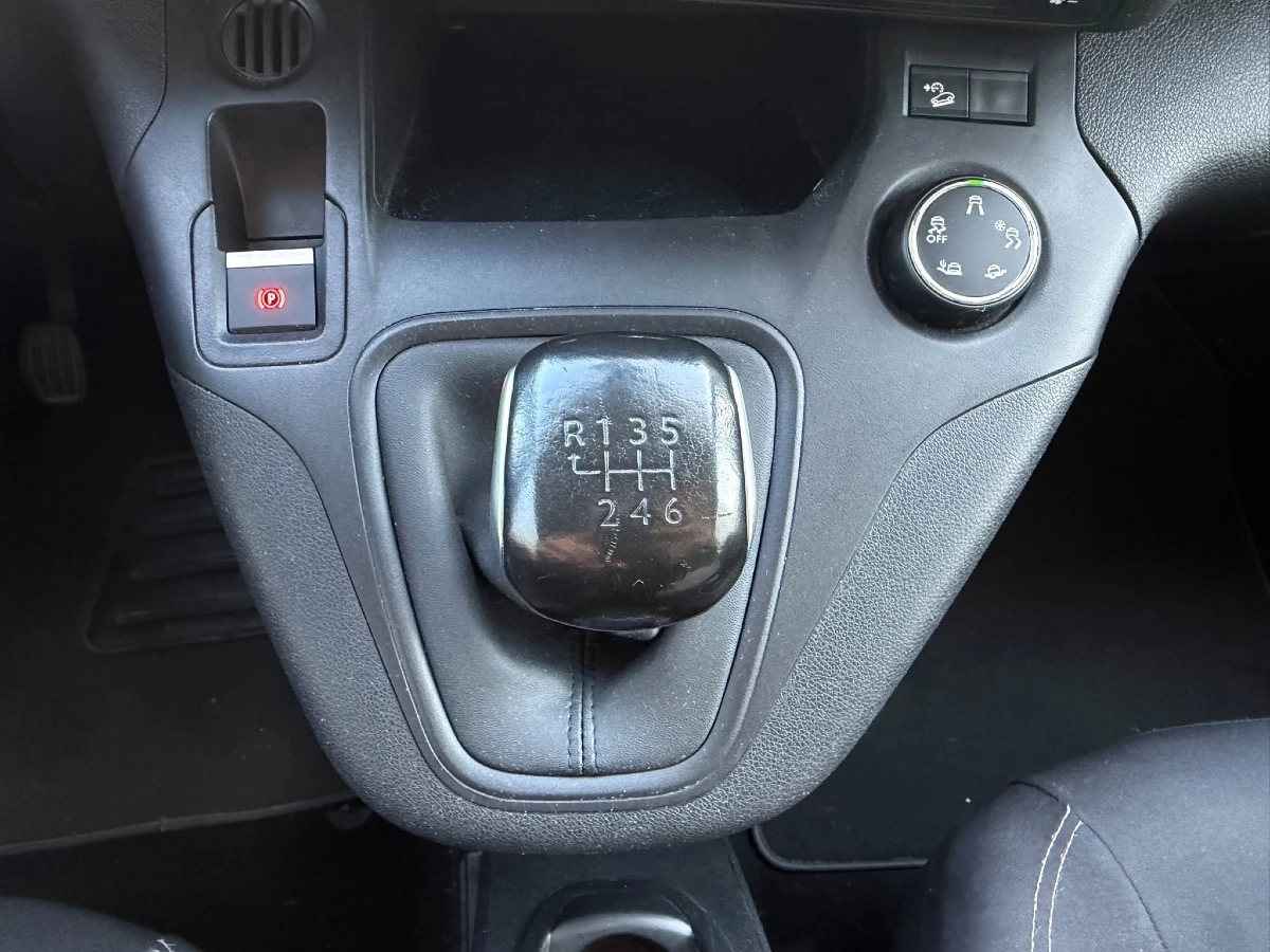 Citroen Berlingo - photo 20