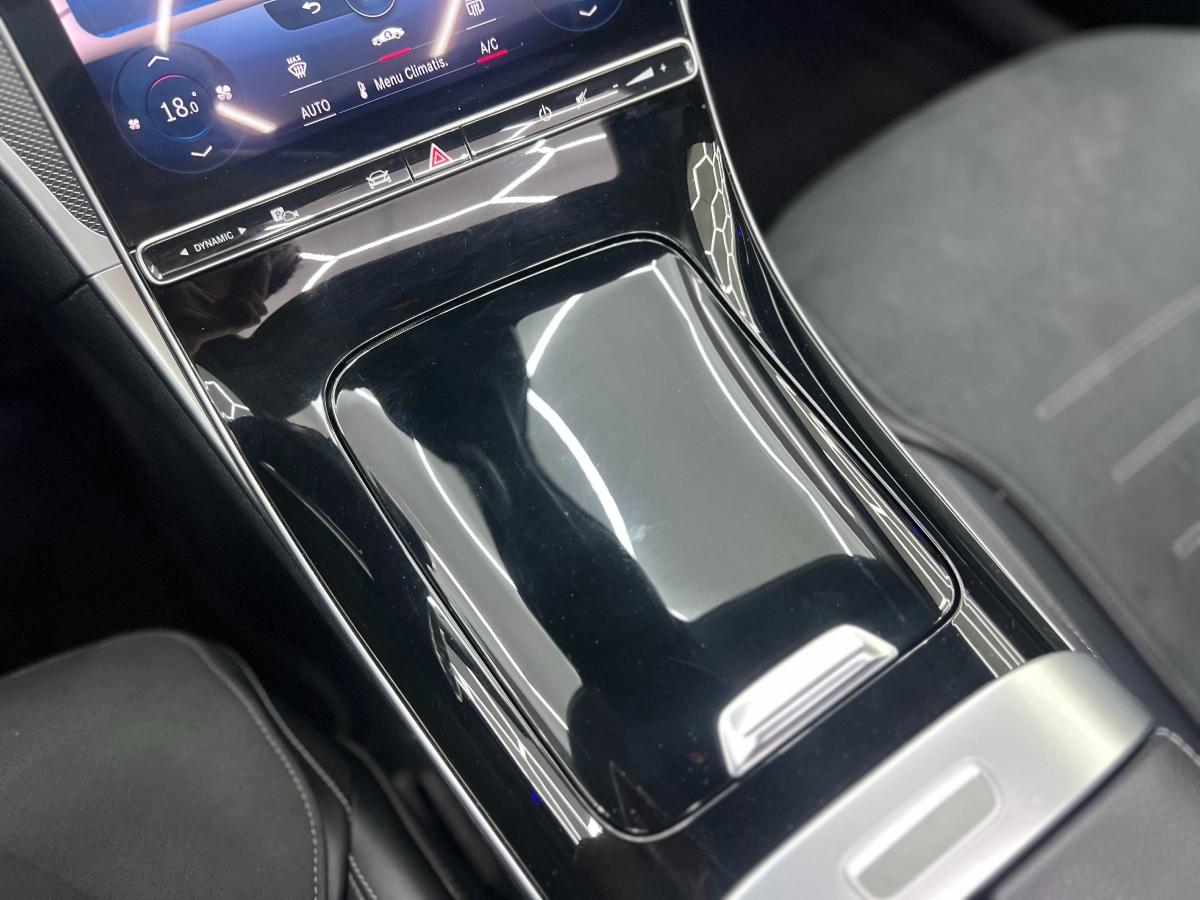 Aperçu indisponible de Mercedes-Benz Classe C