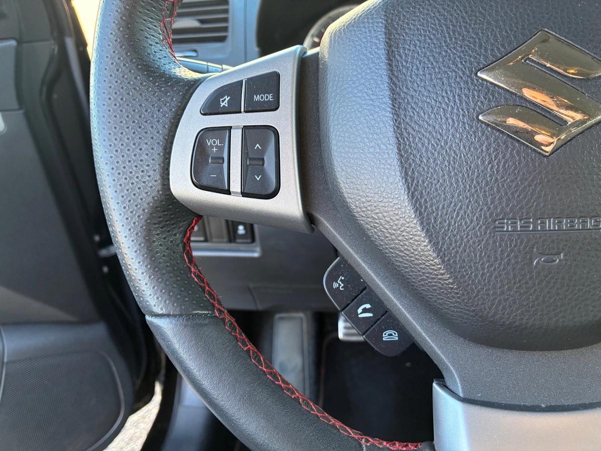 Suzuki Swift 1.6 VVT 135 SPORT