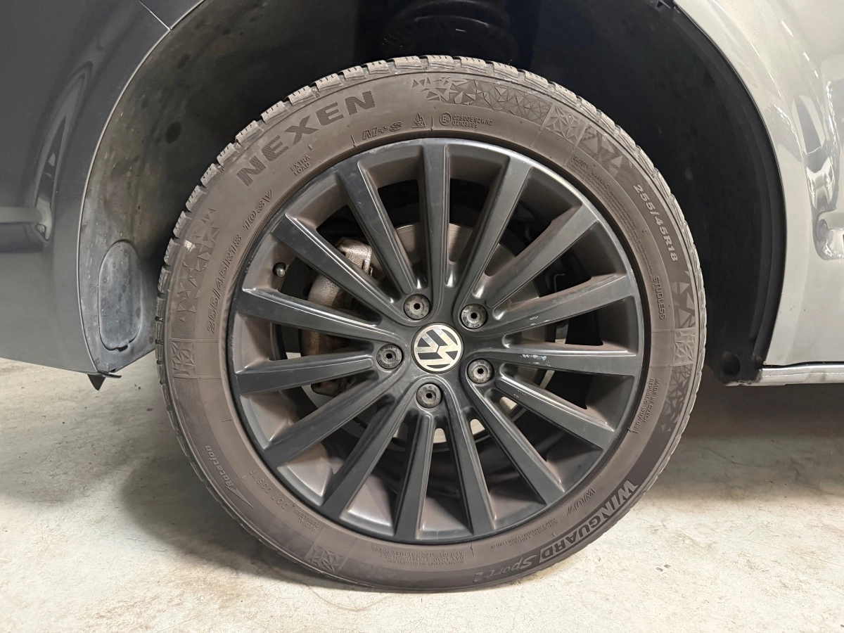 Volkswagen Multivan - photo 9