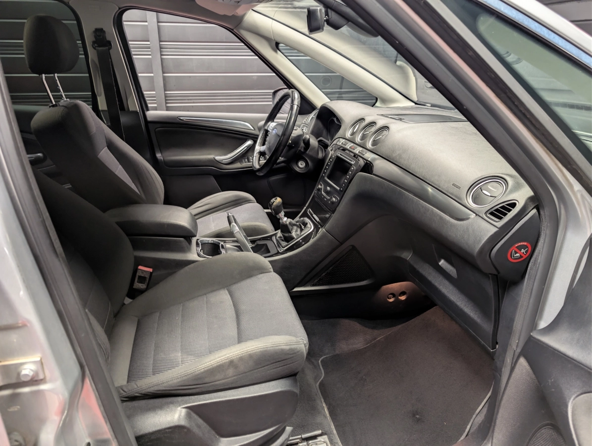 Ford S-max - photo 32