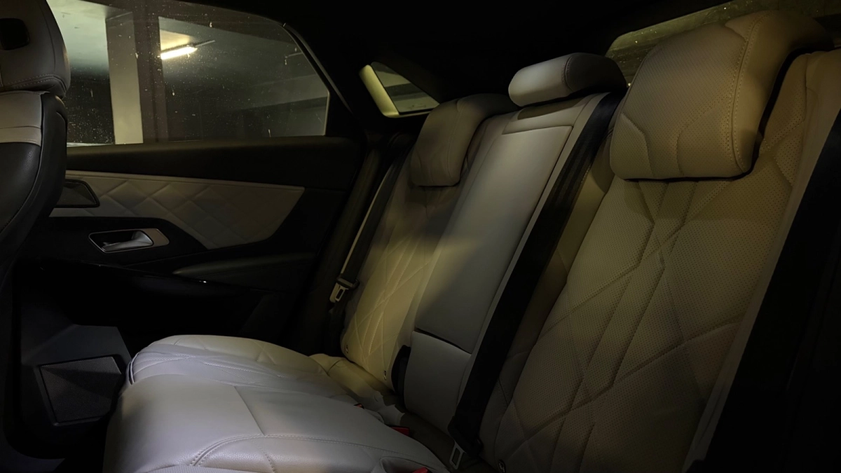 Ds Automobiles Ds 7 Crossback E-tense - photo 12