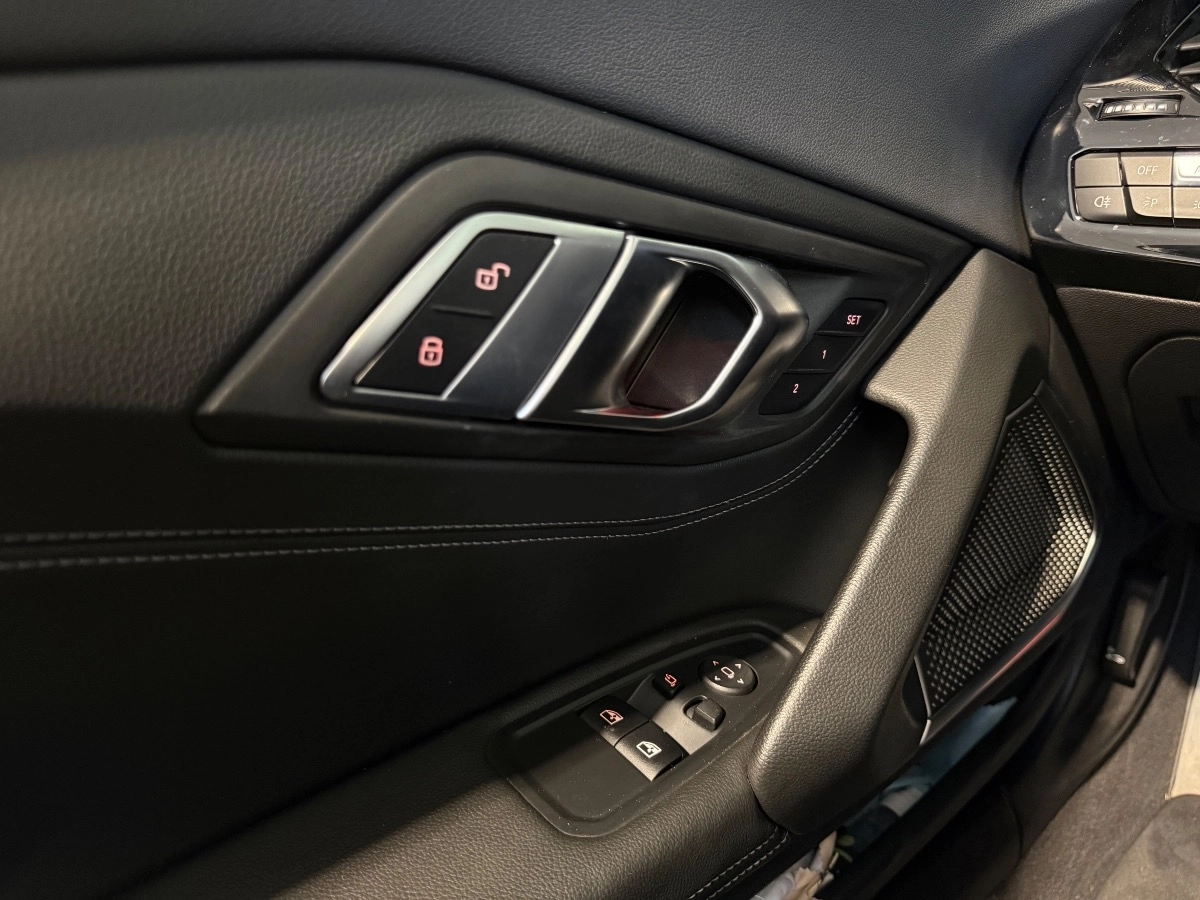 Bmw Z4 - photo 28