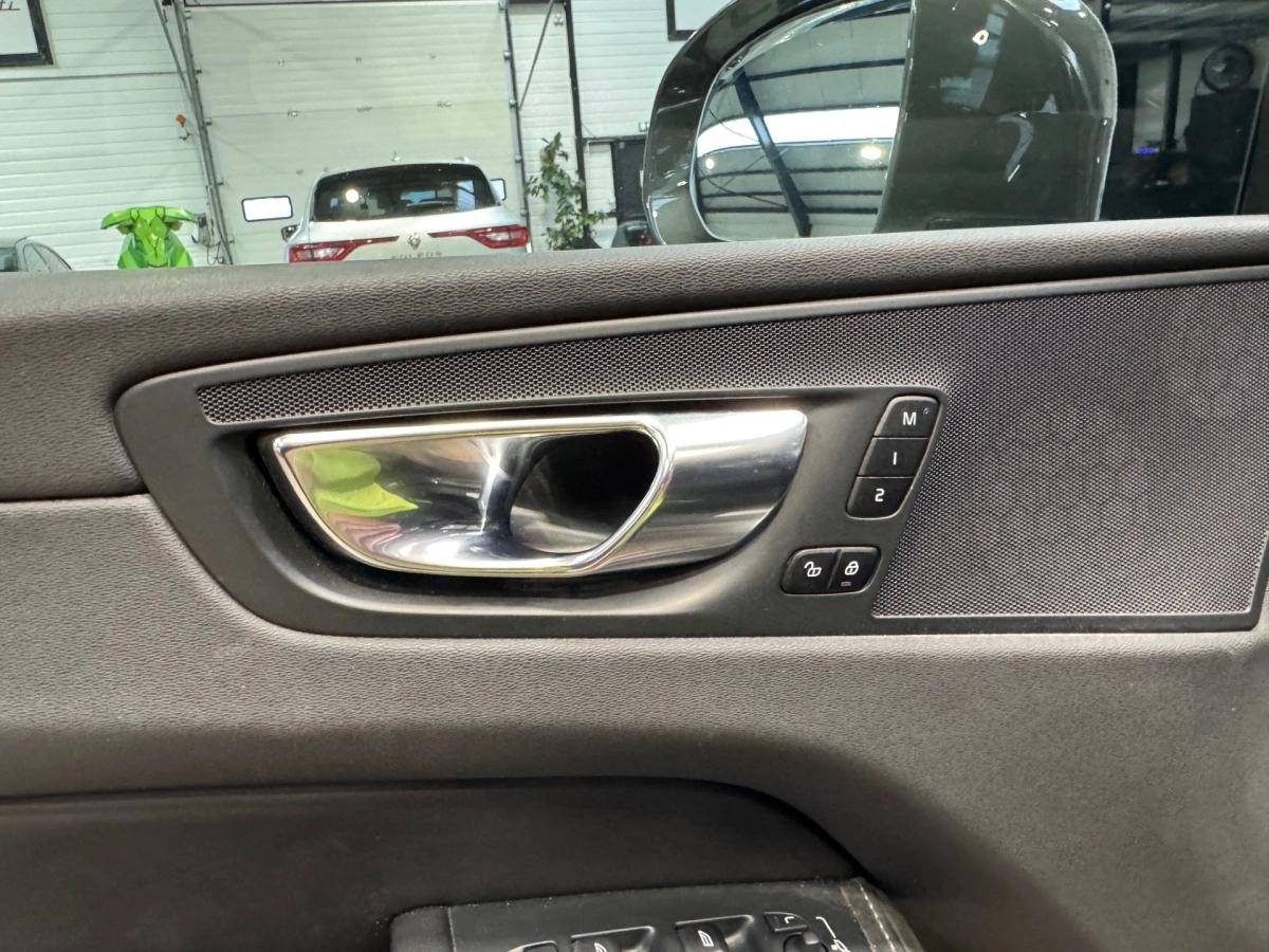 Volvo Xc60 2.0 D4 190 INSCRIPTION LUXE AWD GEARTRONIC BVA