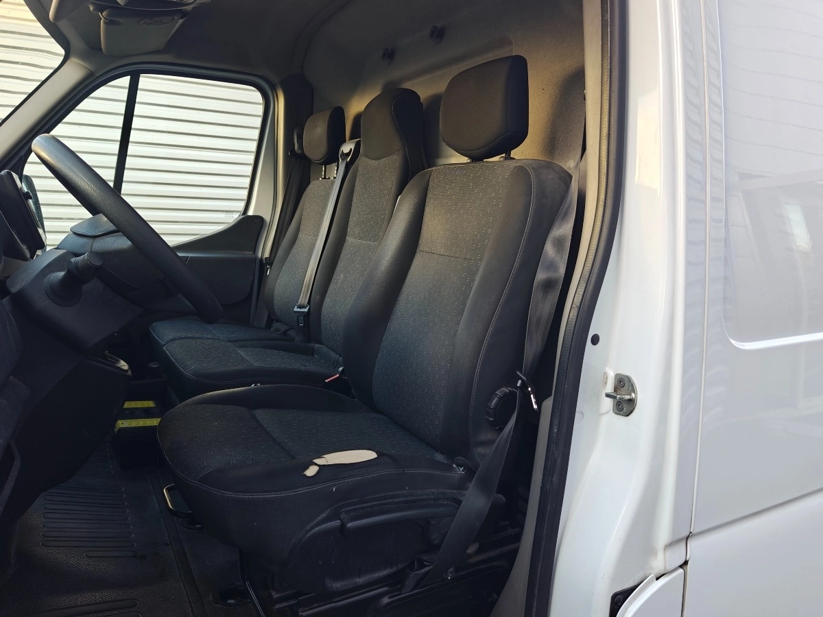 Opel Movano Vu - photo 7