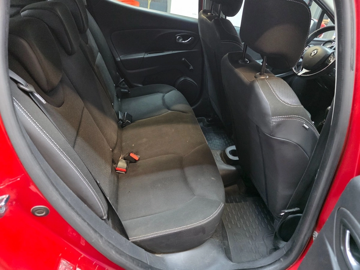 Renault Clio - photo 21
