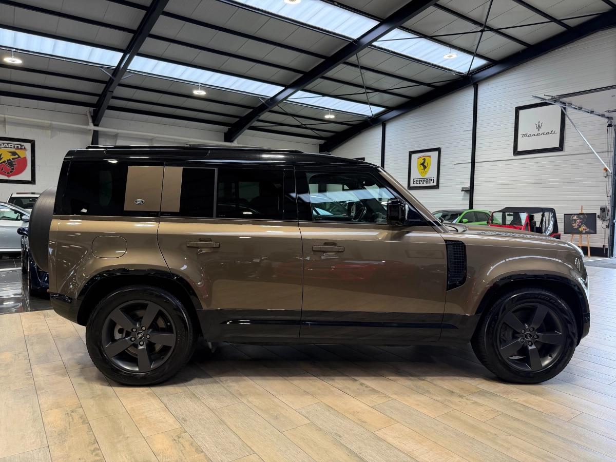 Land Rover Defender 110 HYBRID P400E PHEV X-DYNAMIC HSE AT 4WD