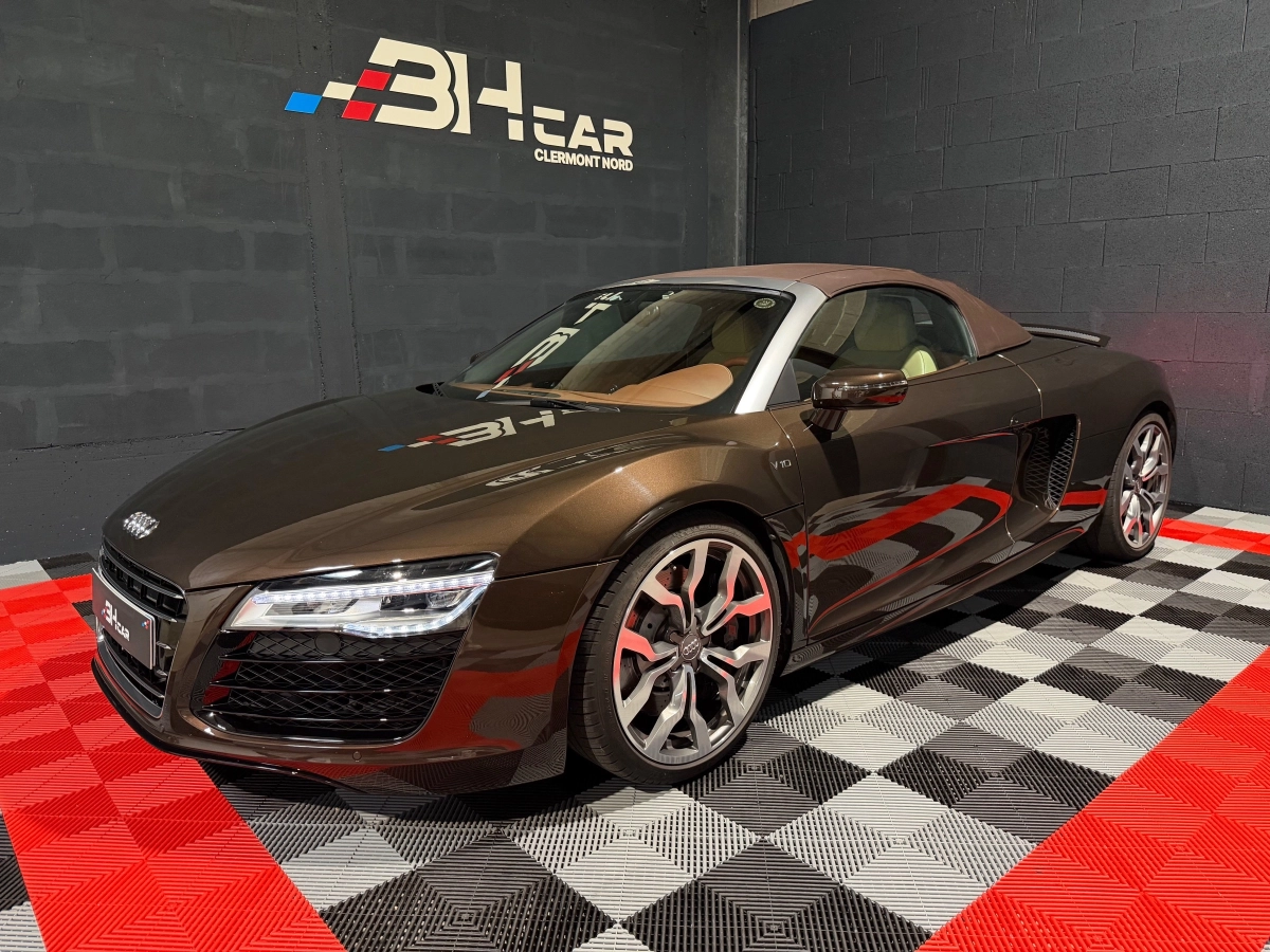 Audi R8 - photo 2