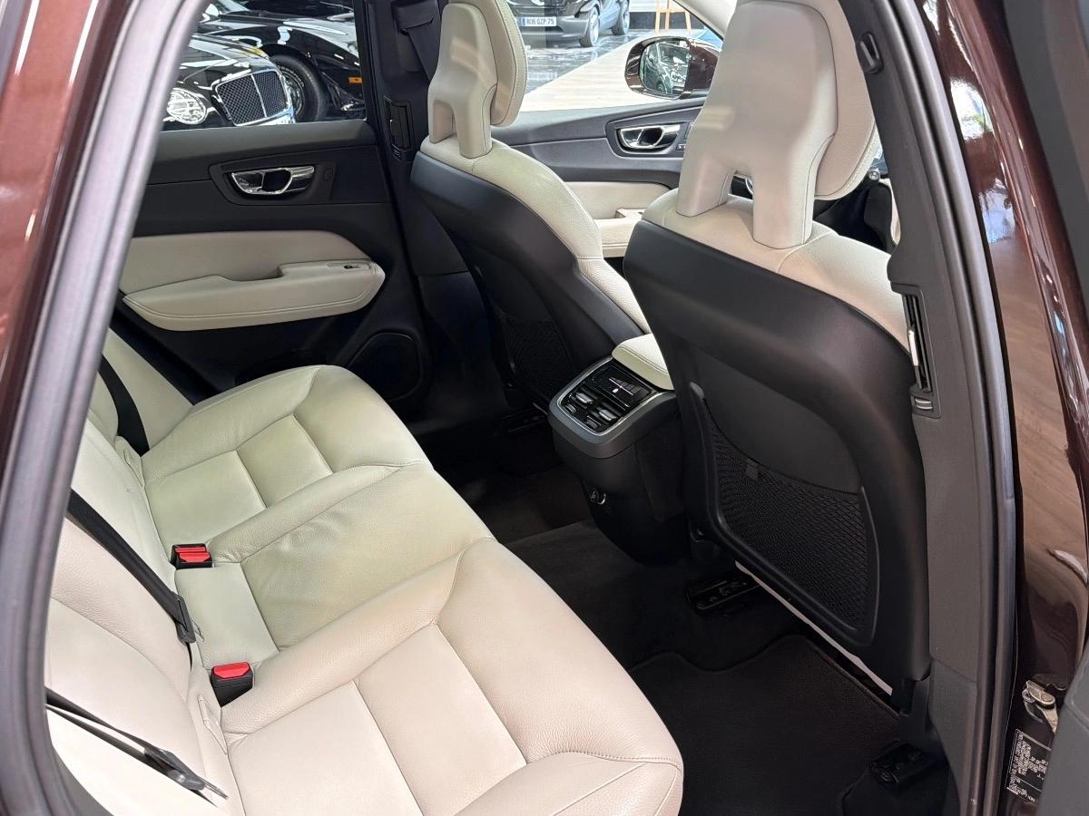 Volvo Xc60 D4 Geartronic8 190 CV INSCRIPTION LUXE TO/ATTELAGE ELEC ++