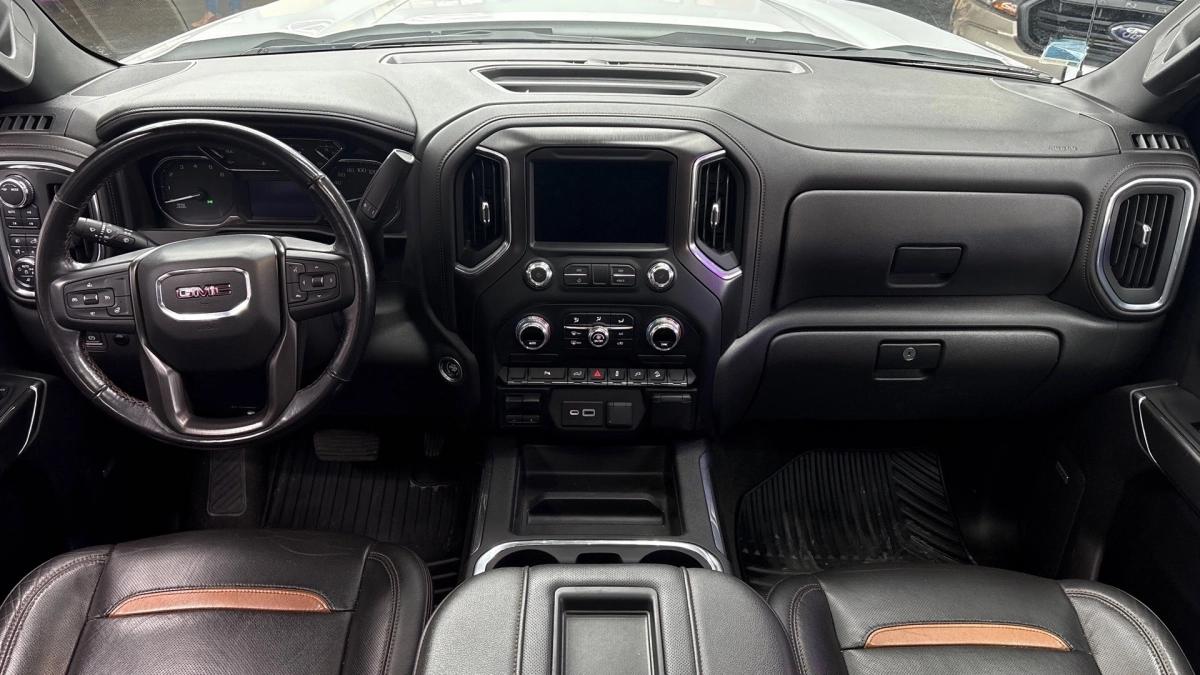 GMC Sierra