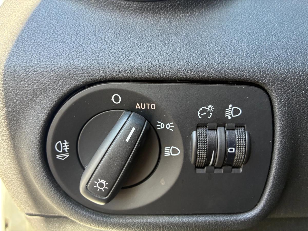 Audi A1 1.6 TDI 90 AMBITION
