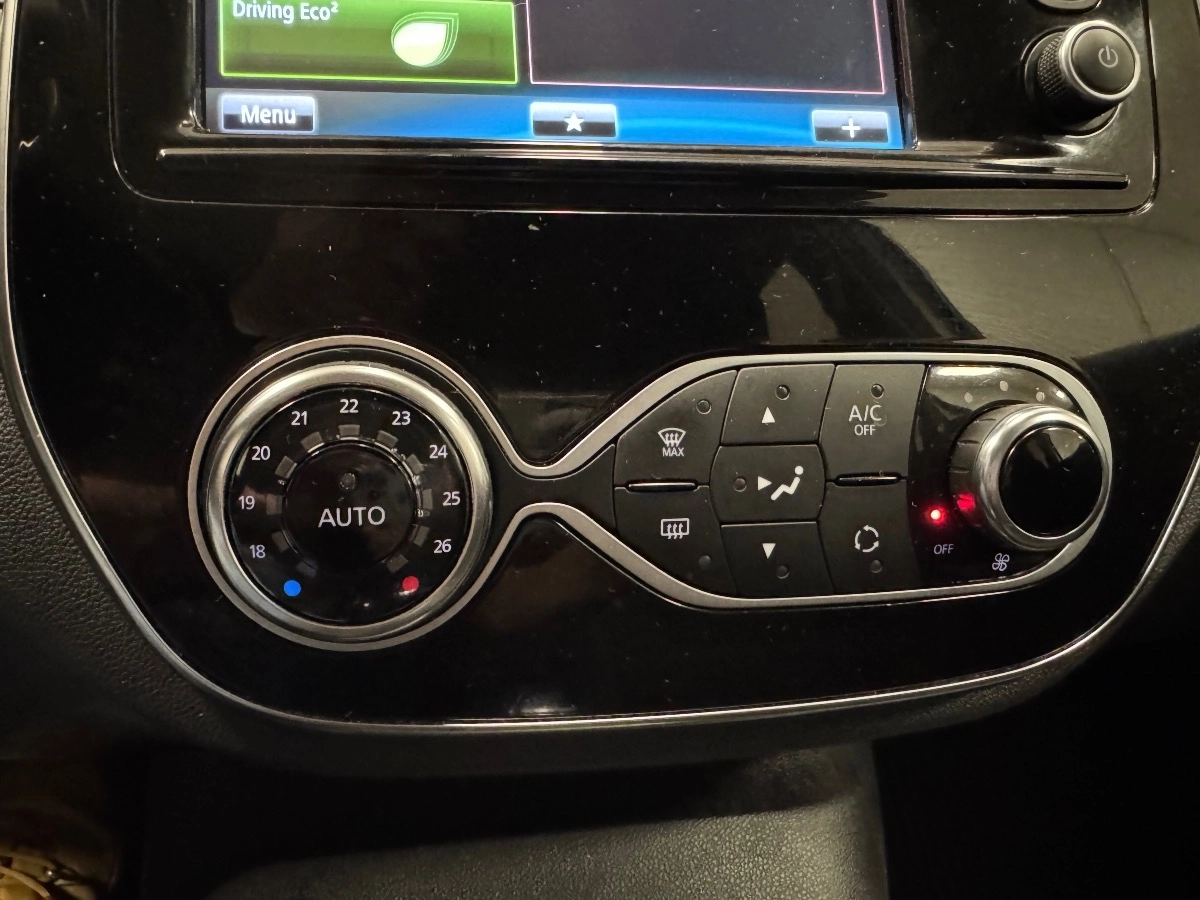 Renault Captur - photo 12