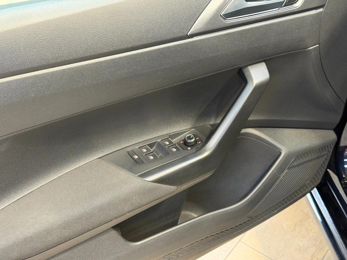 Volkswagen Polo VI 1.0 TSI 95 Carat DSG7 2ème Main FR