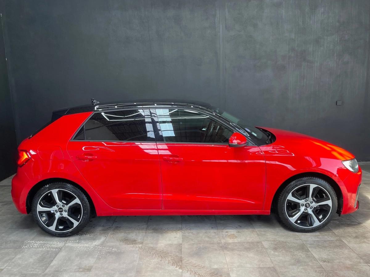 Audi A1 SPORTBACK 1.0 30 TFSI 110 ADVANCED S-TRONIC BVA