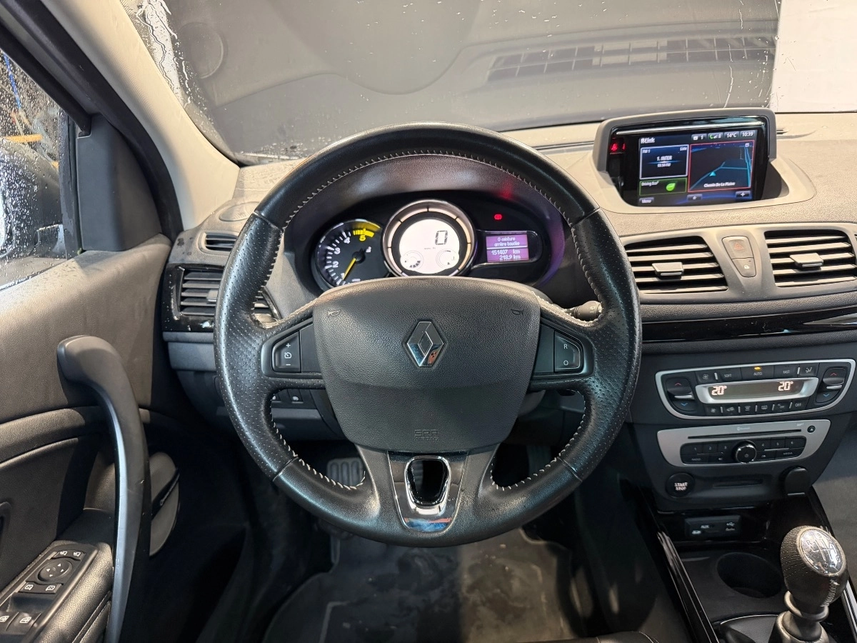 Renault Megane - photo 17
