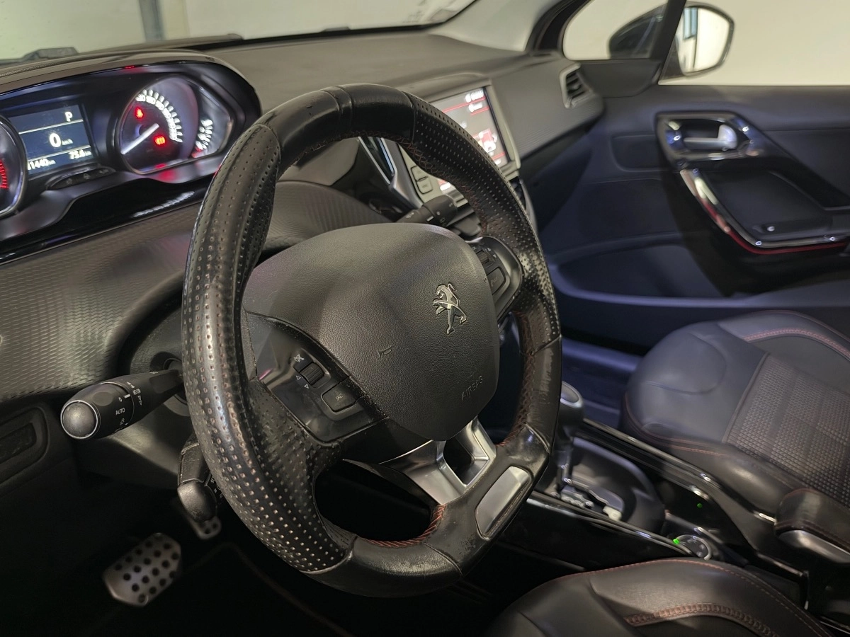 Peugeot 2008 - photo 10