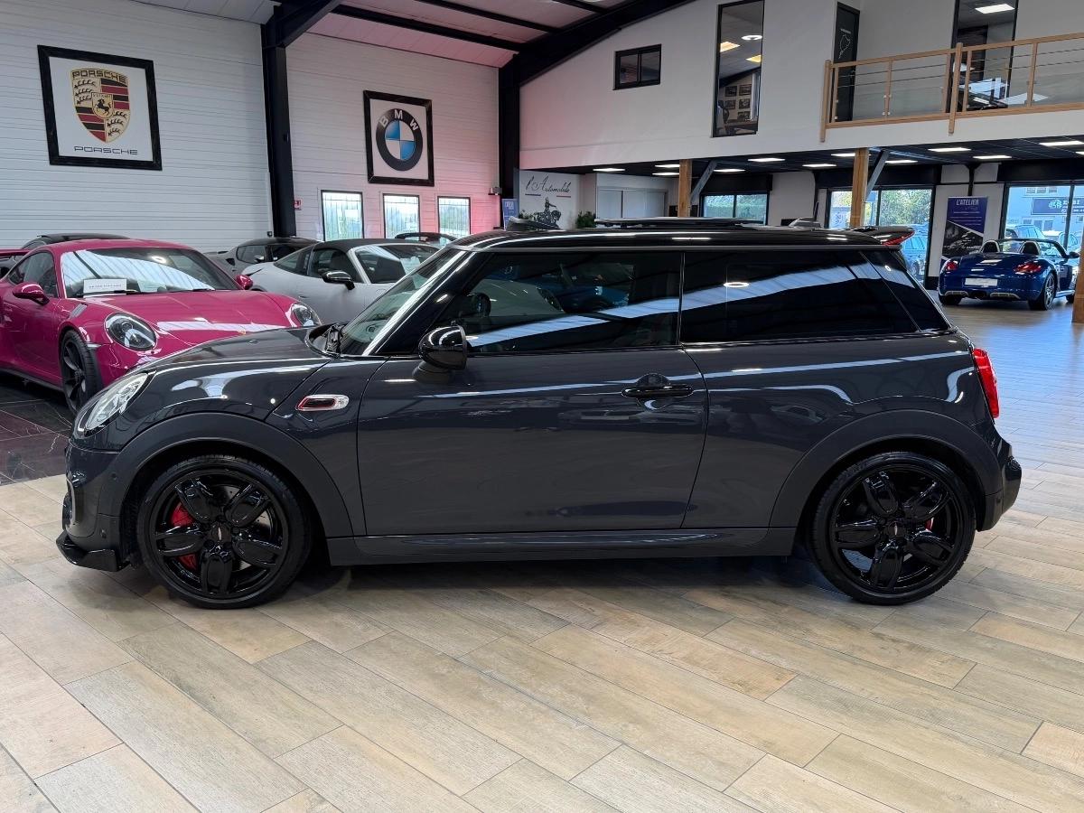 Mini Mini III (F56) 2.0 231 JCW BVA6 3P