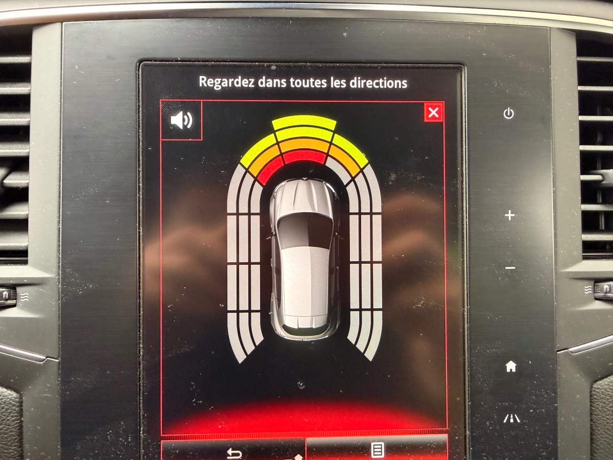 Renault Megane - photo 20