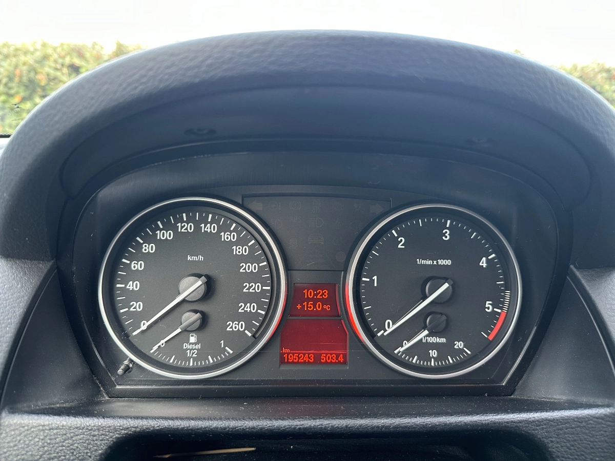 Bmw X1 - photo 19