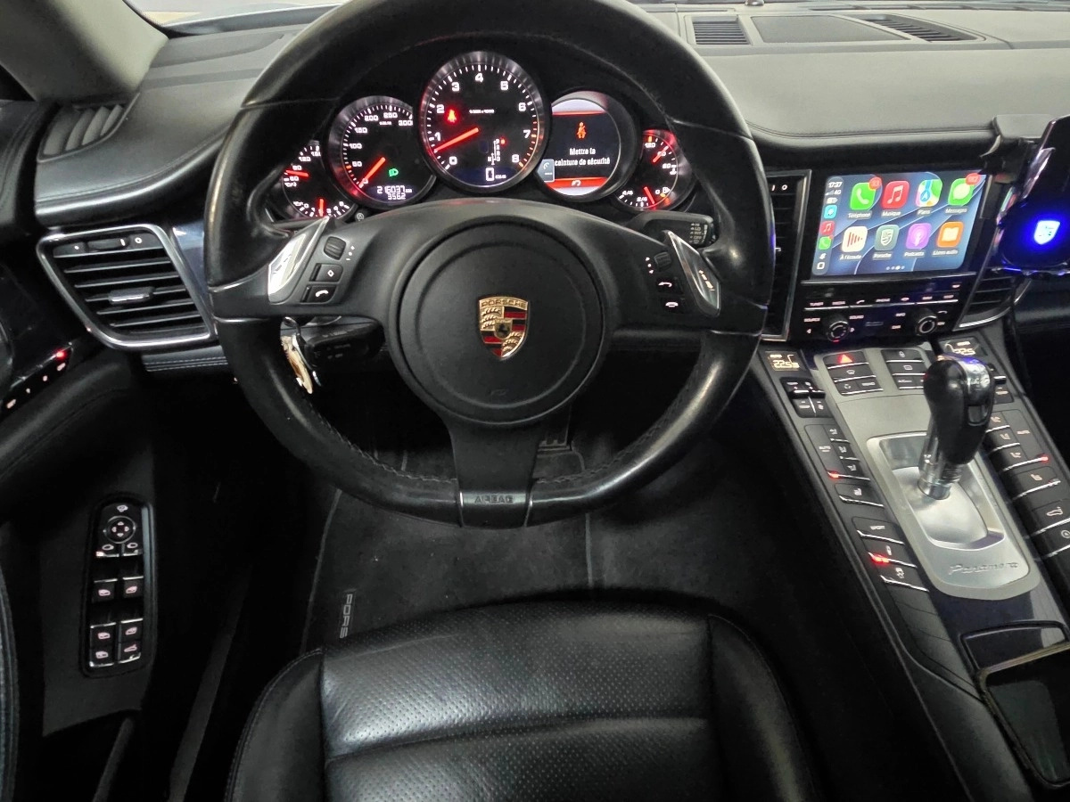 Porsche Panamera - photo 10