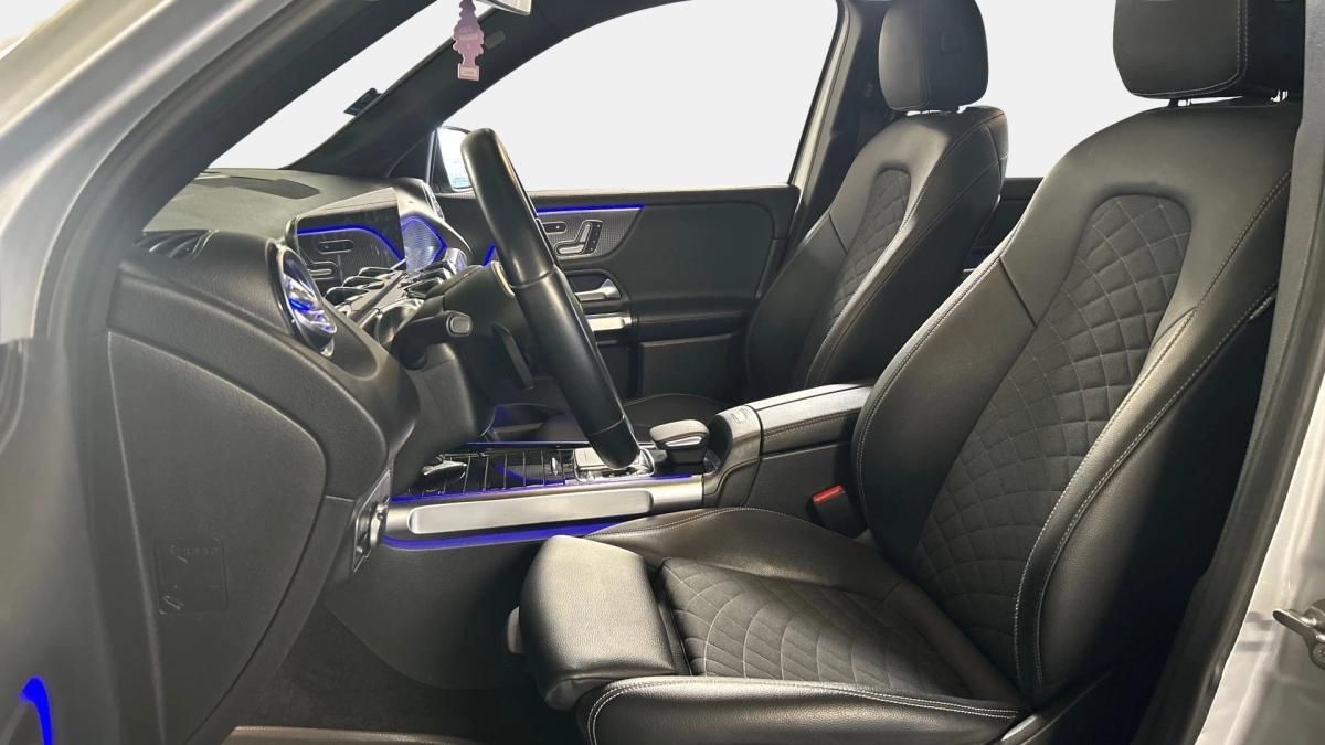 MERCEDES GLB
