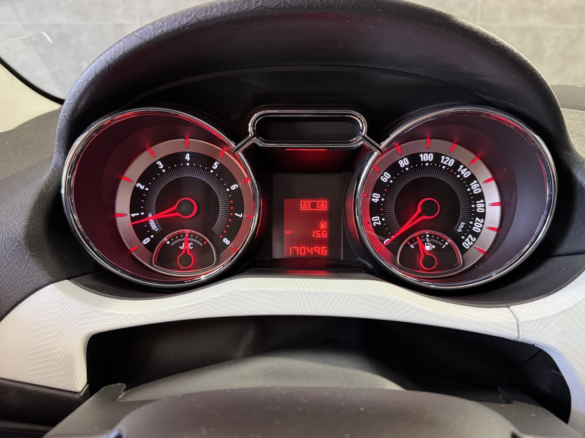 Opel Adam - photo 12