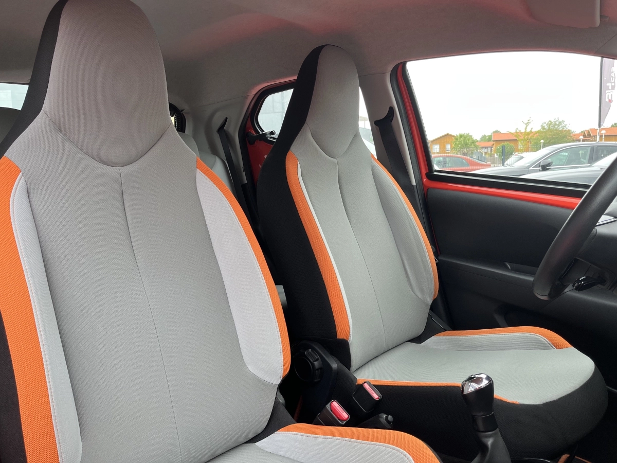 Toyota Aygo - photo 10