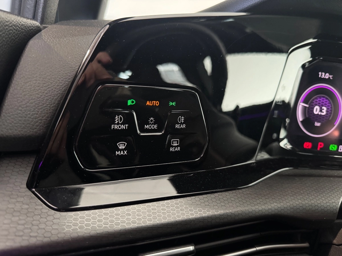 Volkswagen Golf - photo 19