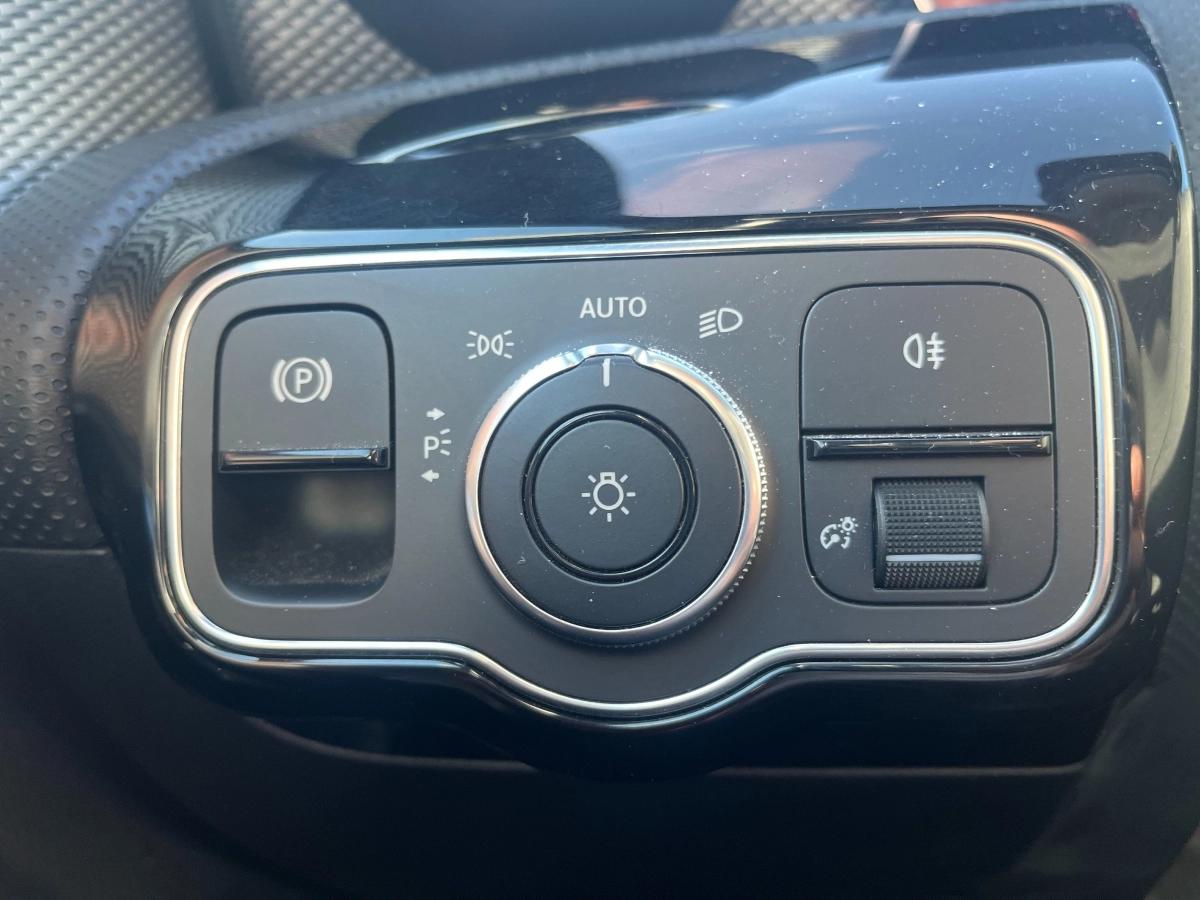 Mercedes Classe A 1.5 180 D 115 PROGRESSIVE LINE 7G-DCT BVA