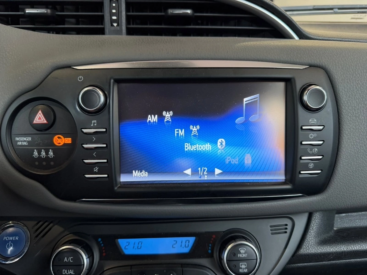 Toyota Yaris - photo 17