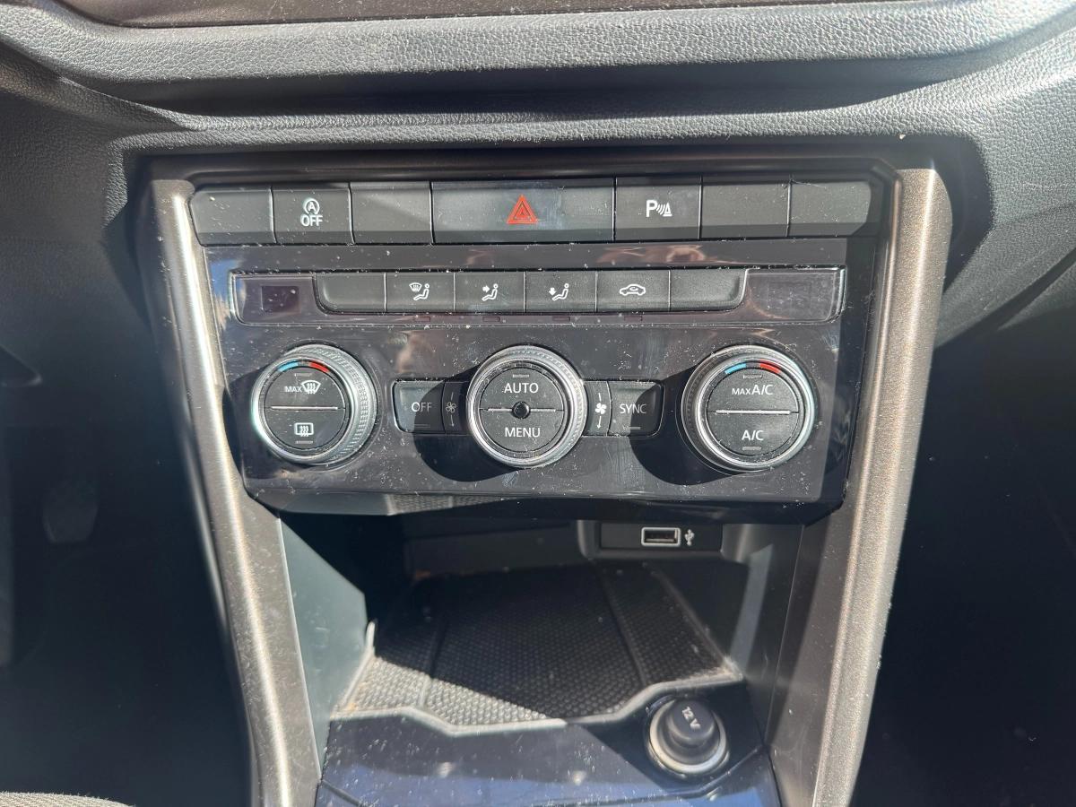 Volkswagen T-roc 1.0 TSI 115 LOUNGE