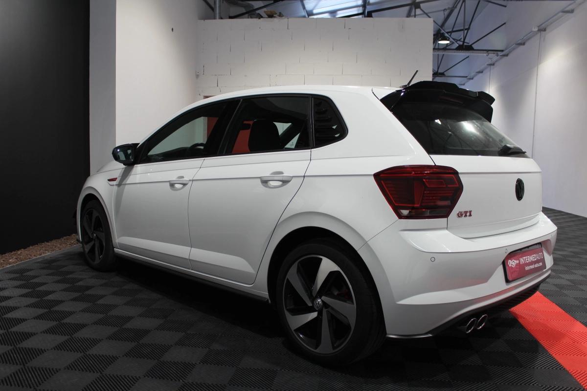 Volkswagen Polo 2.0 TSI 200 GTI DSG BVA