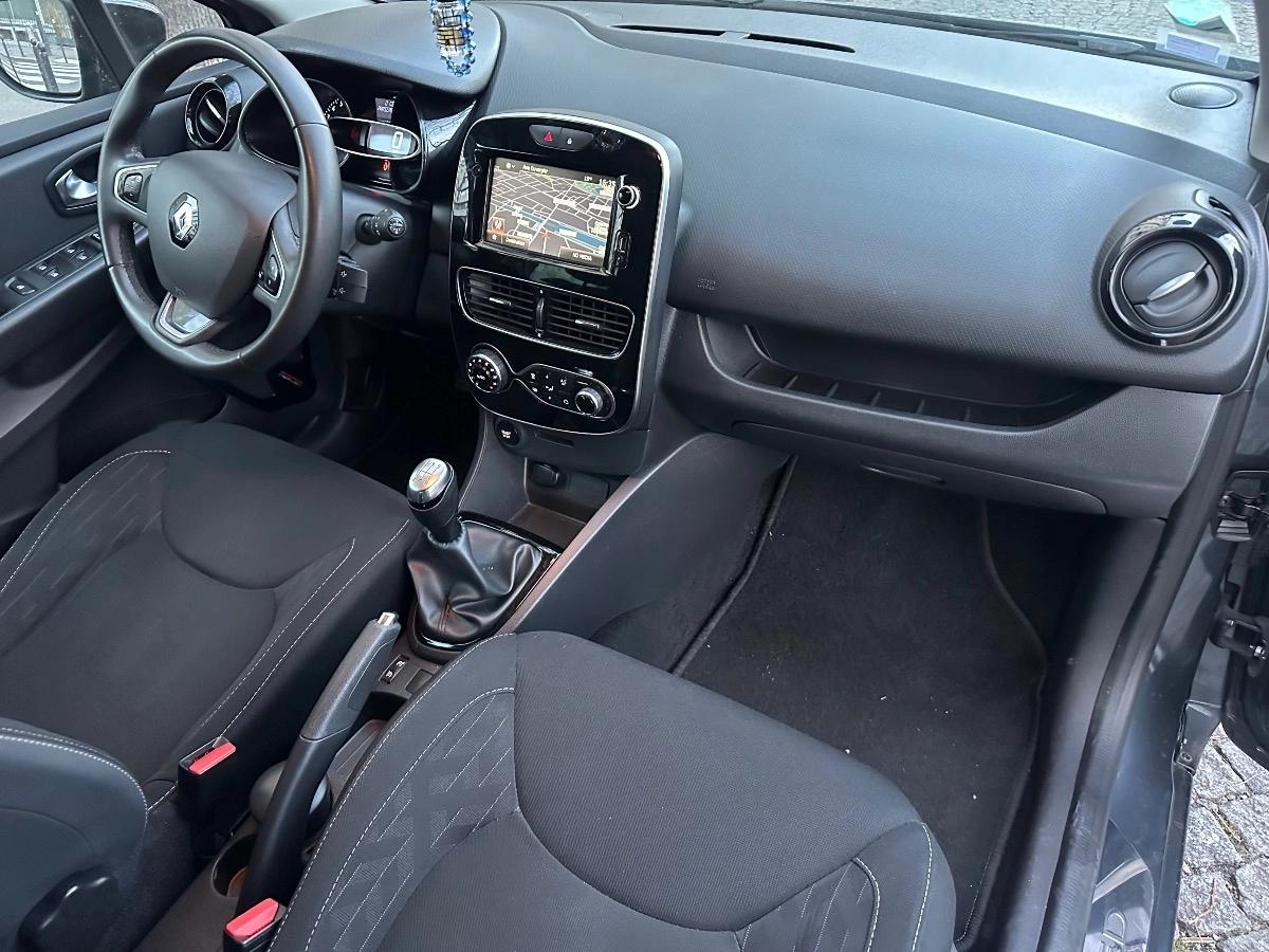 Renault Clio 0.9 TCE 75 ENERGY LIMITED