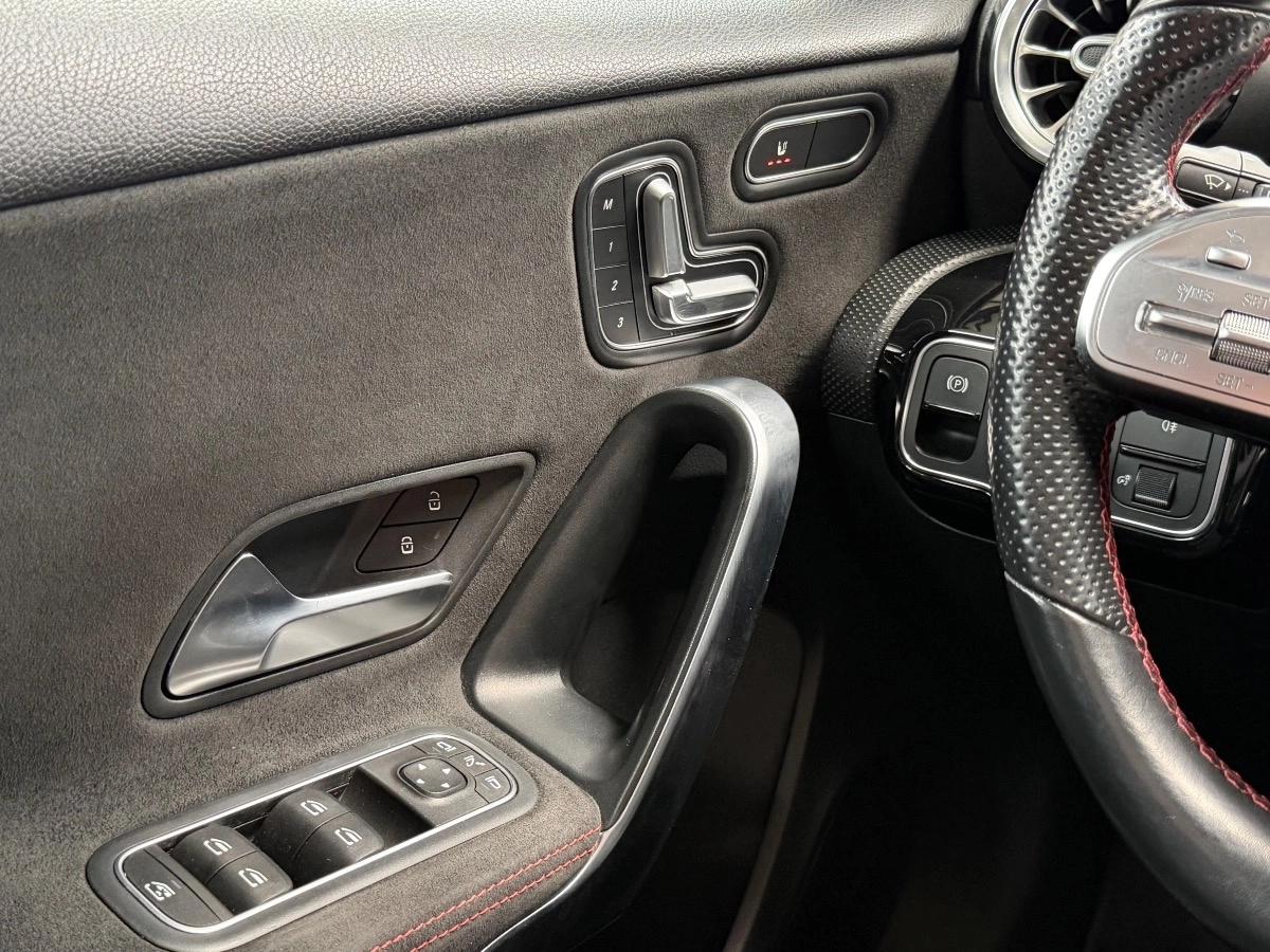 Mercedes Classe A 200 AMG LINE 163 CV TO/CARPLAY/360°